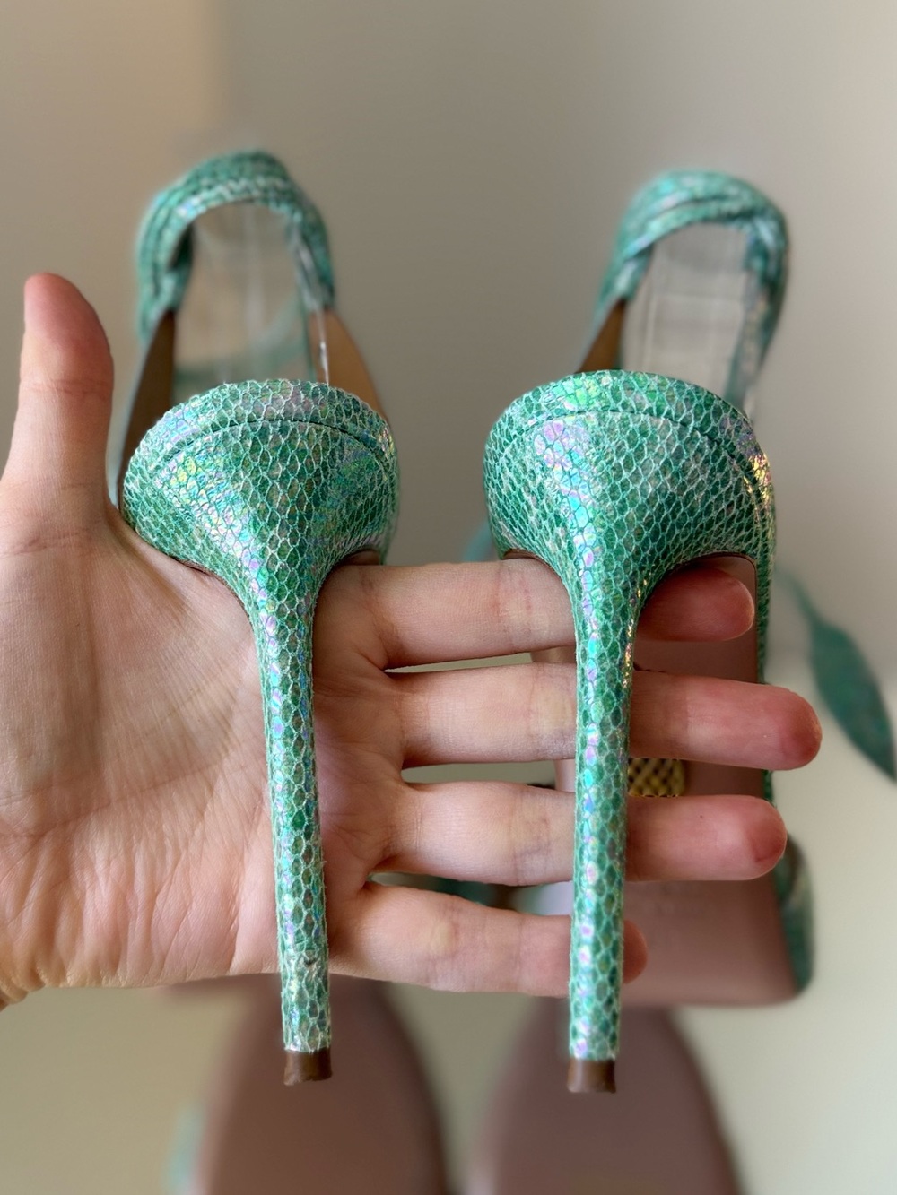 Like new Aquazzura 105mm leaf-detail ankle-tie sandals $1,095 38 - Picture 11 of 11